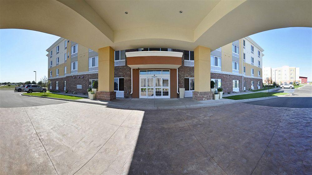 Holiday Inn Express & Suites - Williston By Ihg Buitenkant foto