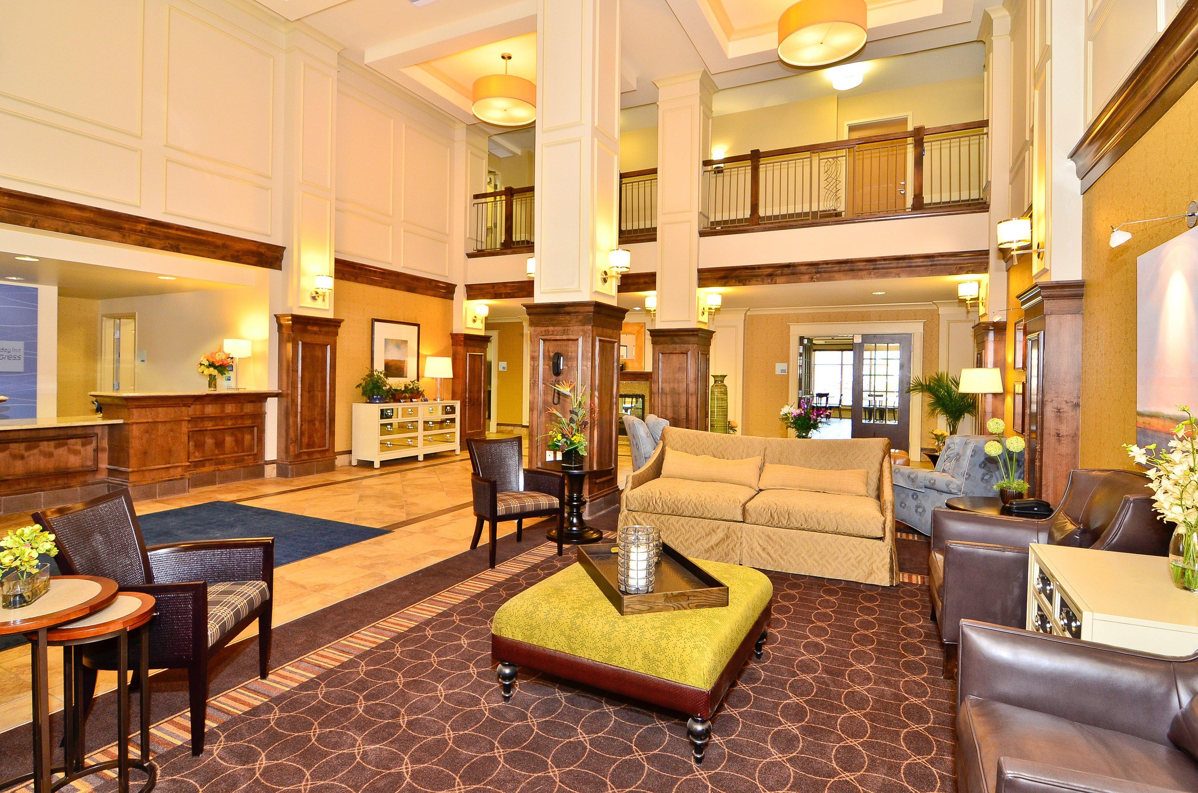 Holiday Inn Express & Suites - Williston By Ihg Buitenkant foto
