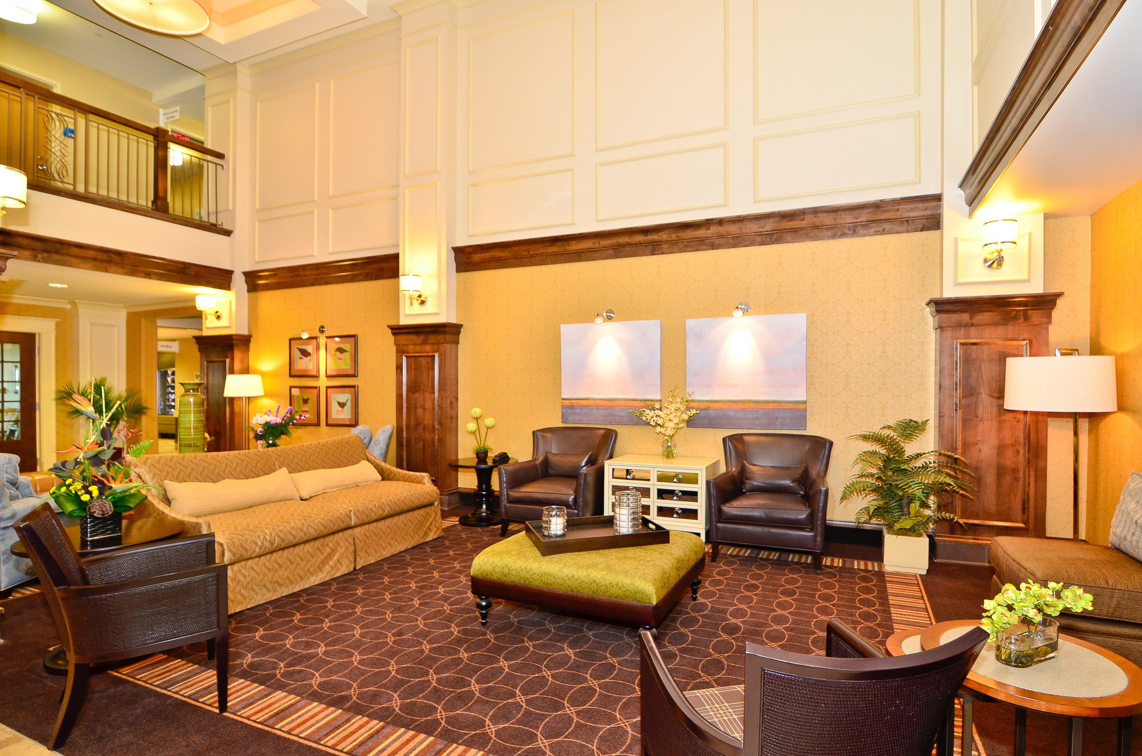 Holiday Inn Express & Suites - Williston By Ihg Buitenkant foto
