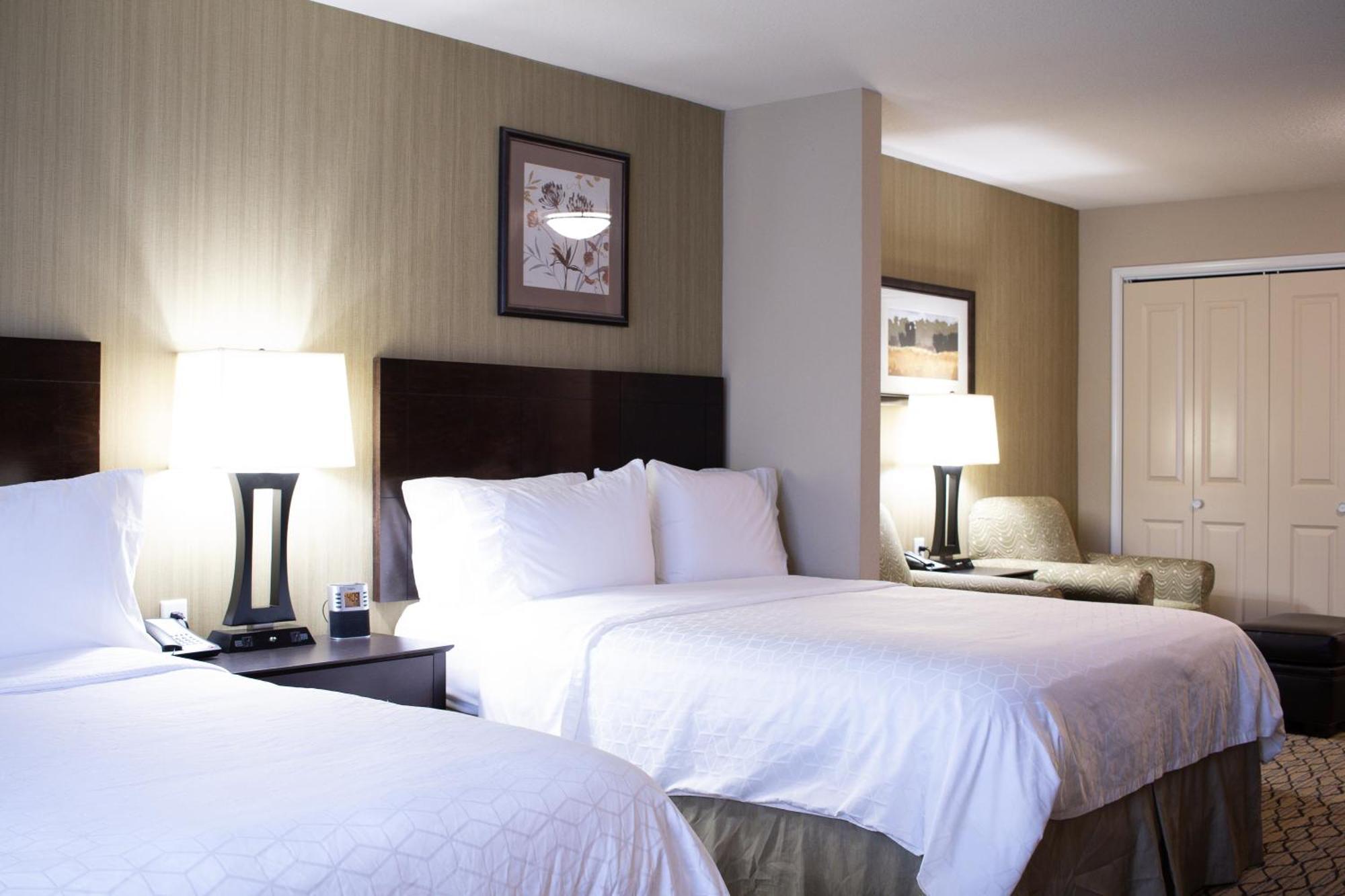 Holiday Inn Express & Suites - Williston By Ihg Buitenkant foto