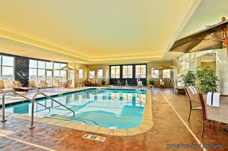 Holiday Inn Express & Suites - Williston By Ihg Buitenkant foto